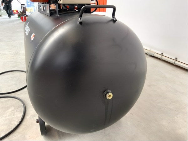 Air compressor 500L Daewoo DAAX500L