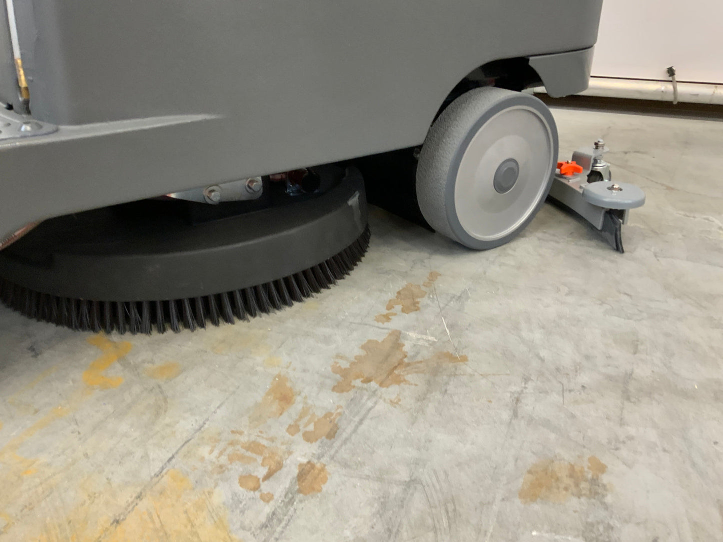 Cleaning brush for ride-on scrubber dryer Daewoo DAFR70 / Kremer KR-FR70