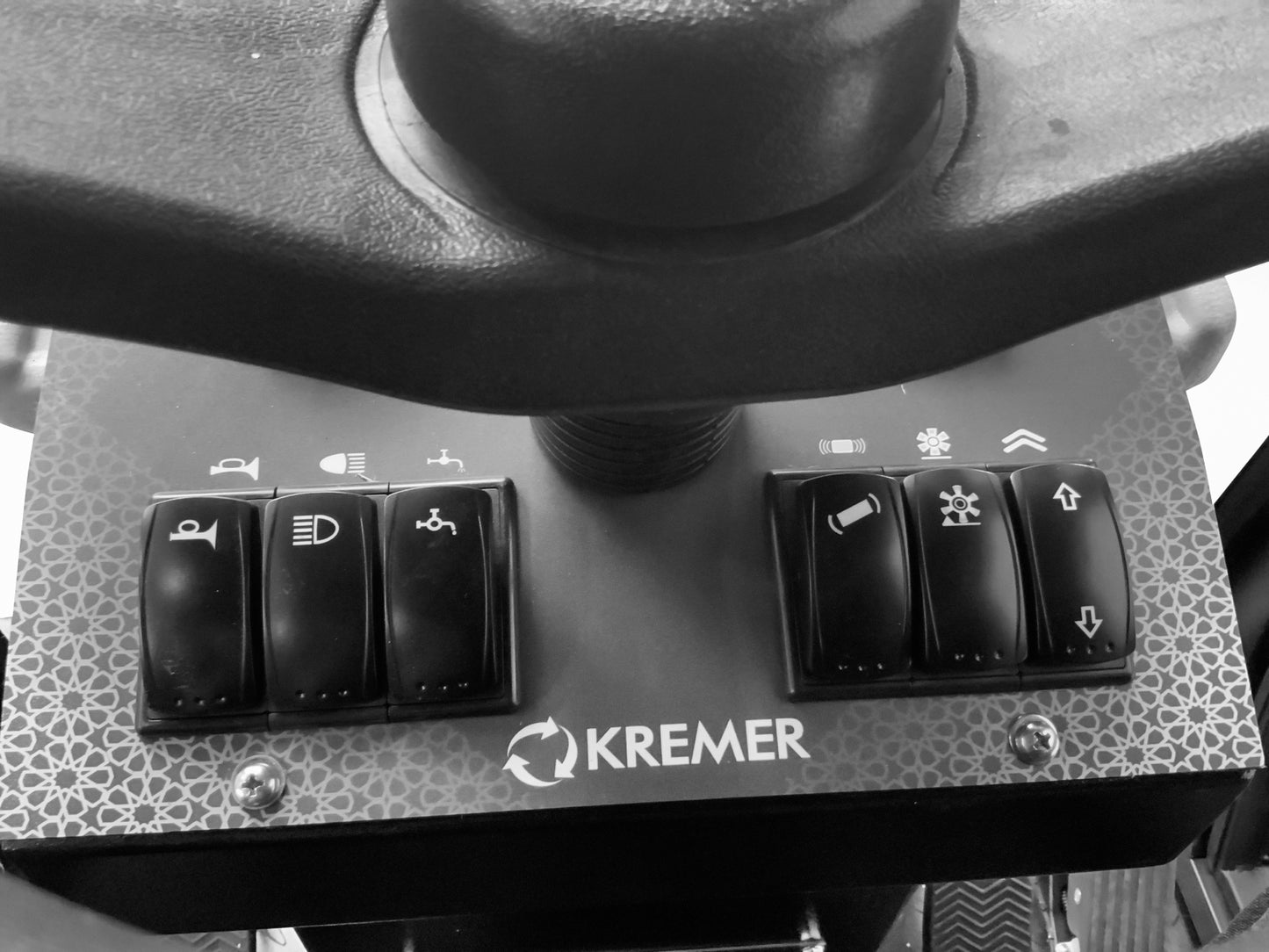 Sweeper with cabin Kremer KRS100