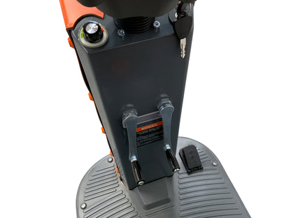 Daewoo DAFR70 Aufsitzkehrmaschine für Hallenreinigung